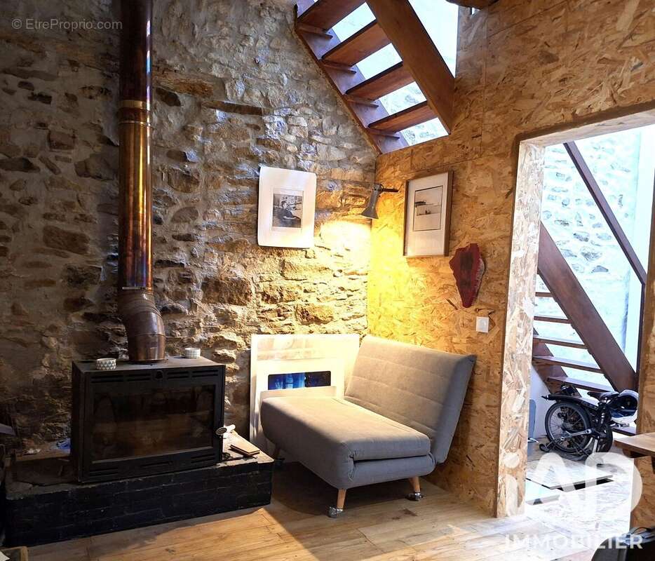 Photo 9 - Maison à LA LIVINIERE