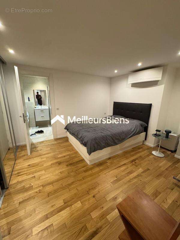 Appartement à BEAUSOLEIL