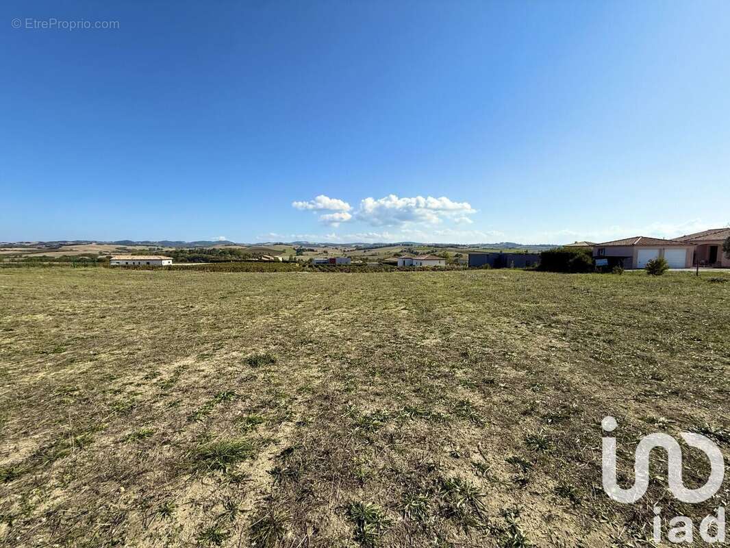 Photo 2 - Terrain à VILLENEUVE-LES-MONTREAL