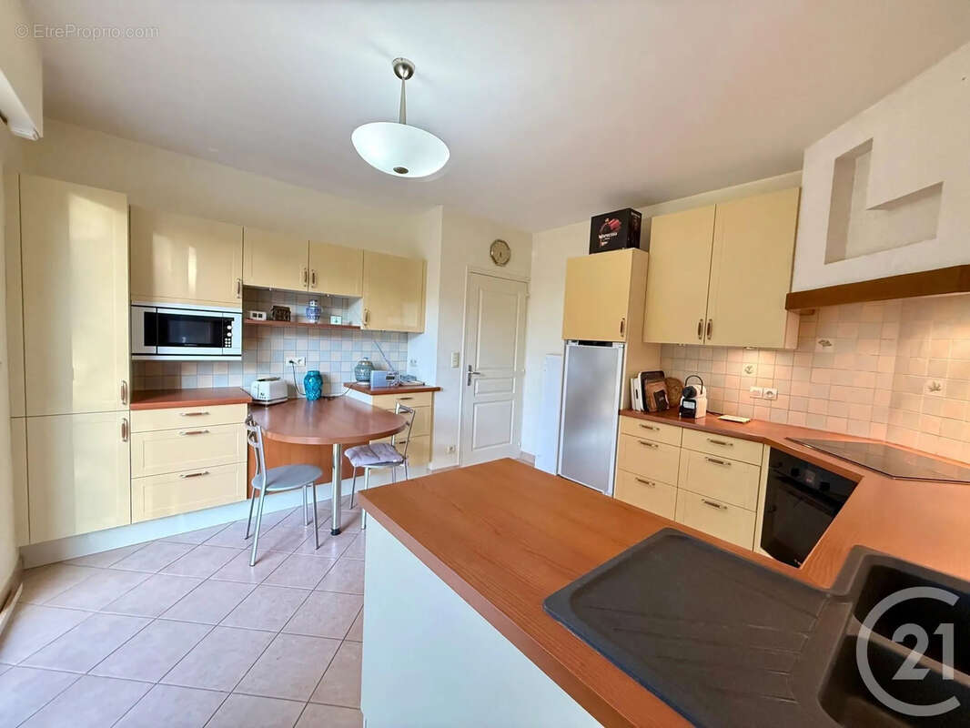 Maison à BOUCHEMAINE