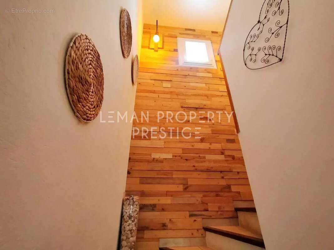 Maison à PEYMEINADE