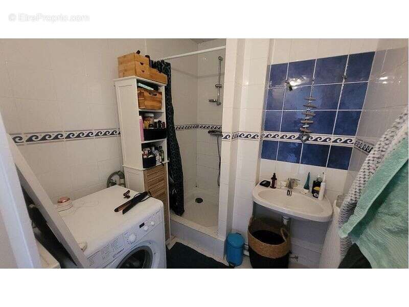 Appartement à MONTROND-LES-BAINS