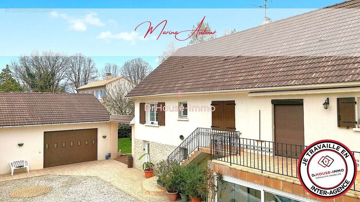 Maison à VOUNEUIL-SOUS-BIARD