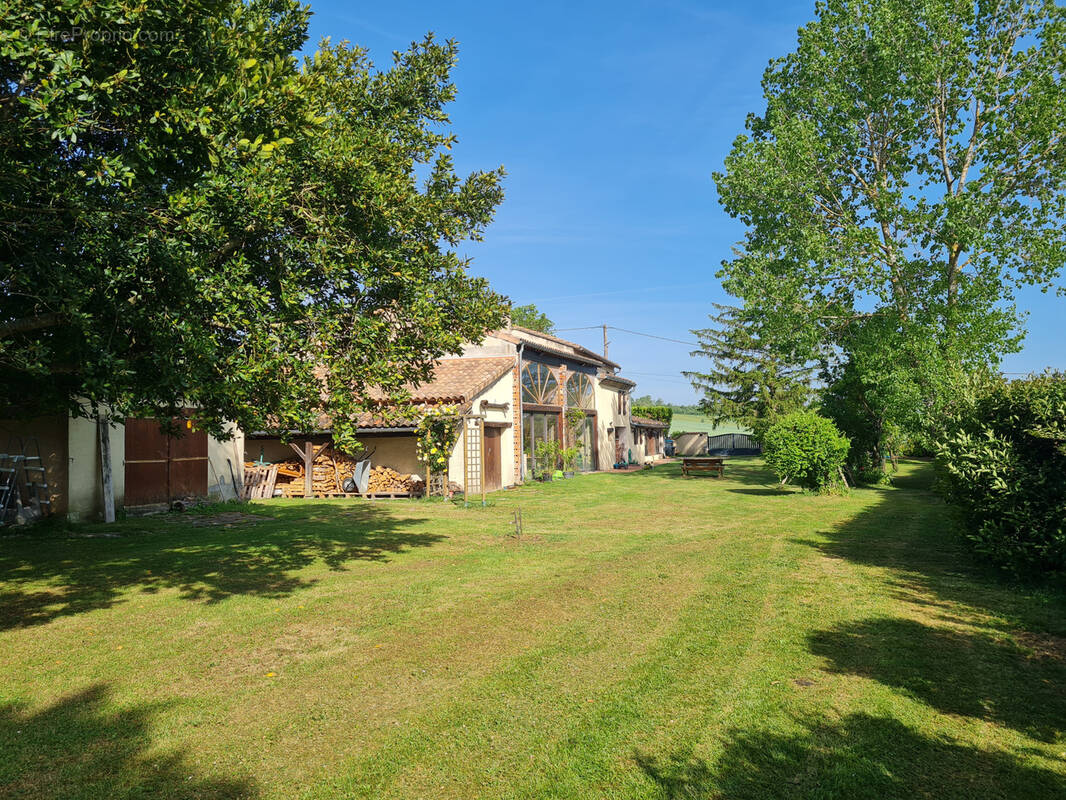 Maison à CARAMAN