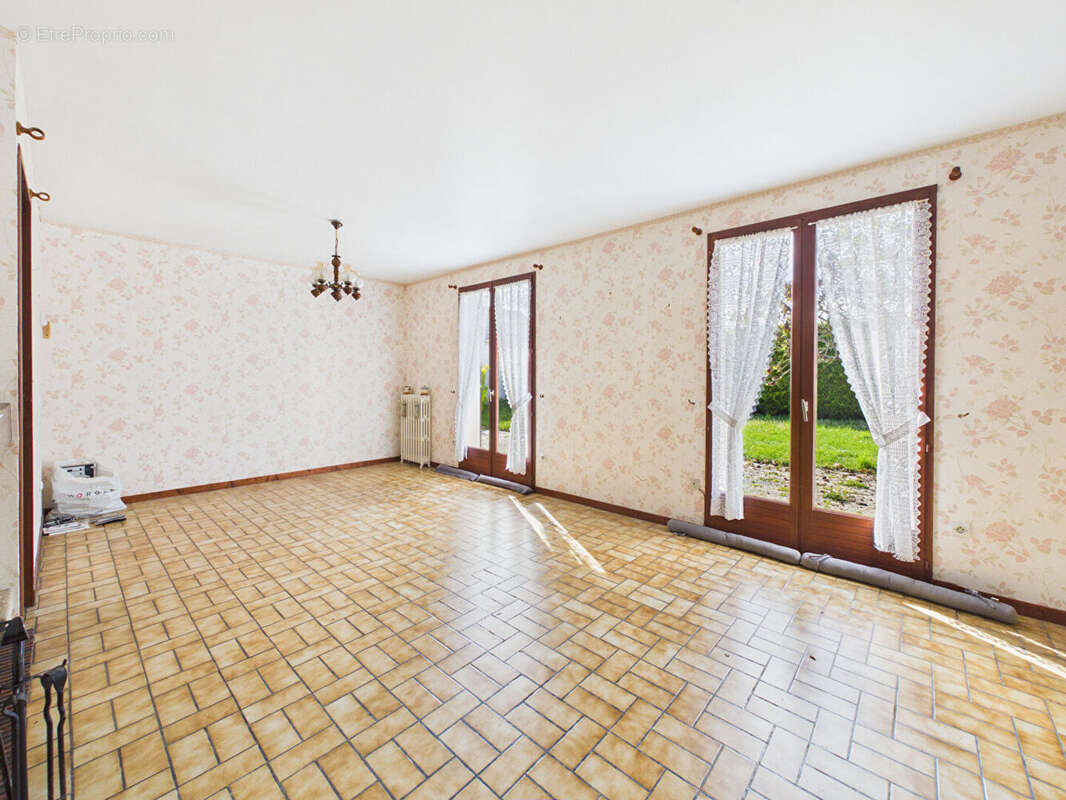 Maison à NOGENT-LE-ROI