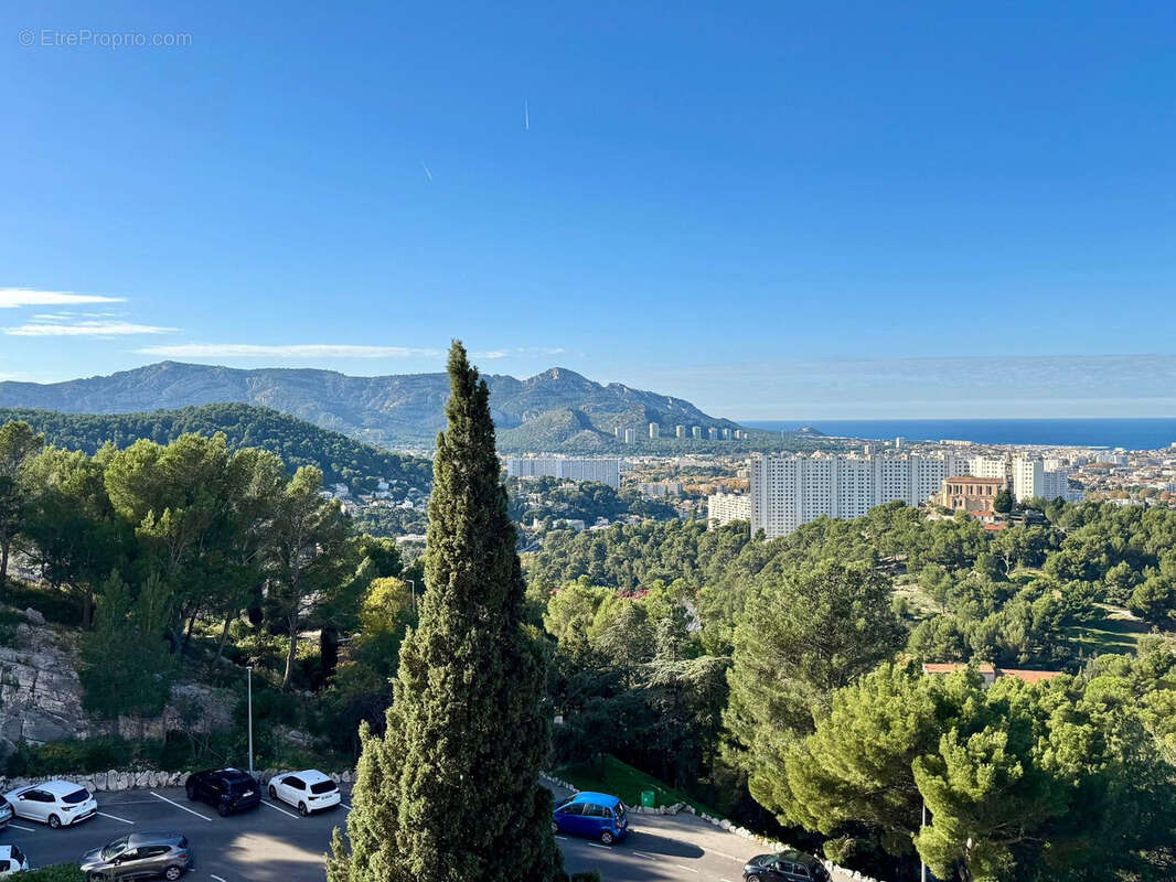 Appartement à MARSEILLE-9E