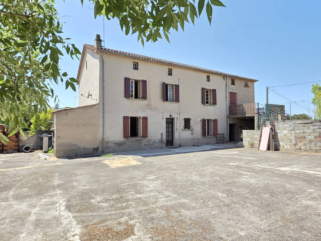 Maison à LE GARRIC