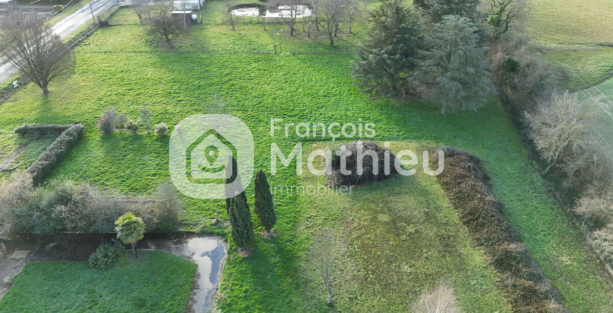 Maison à CHATILLON-SUR-CHALARONNE