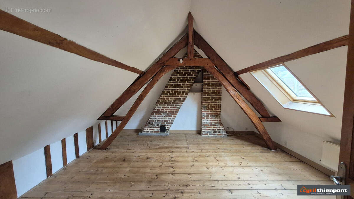 Maison à MAREUIL-CAUBERT