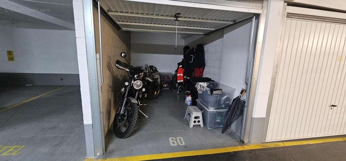Parking à BOIS-COLOMBES