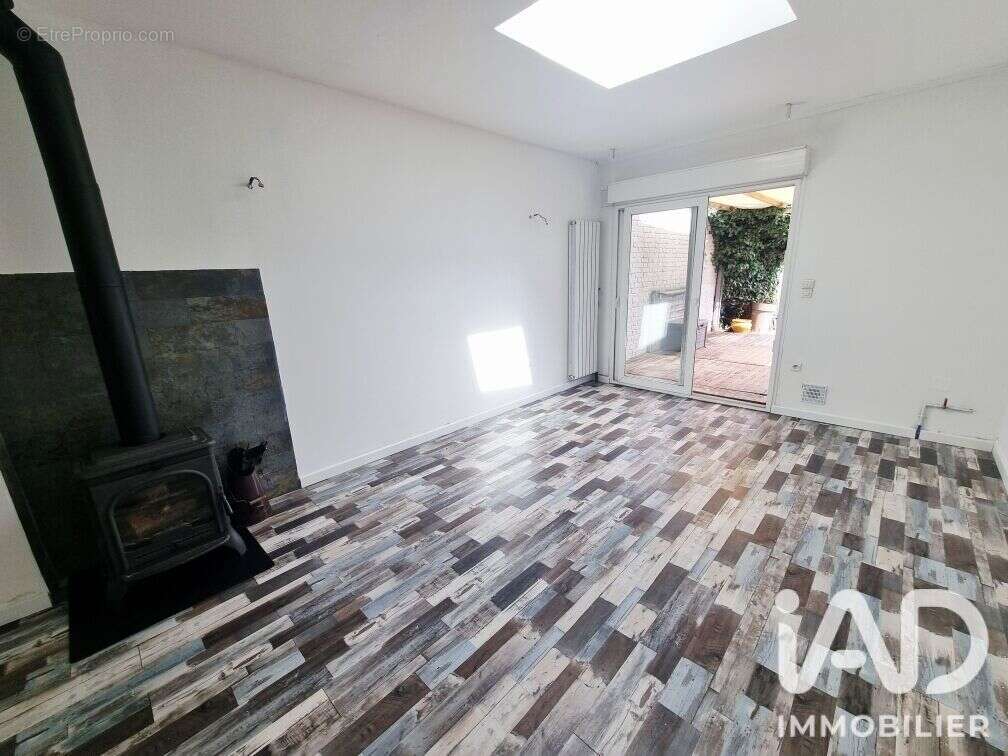 Maison 92 m² à Nieppe  - photo 2
