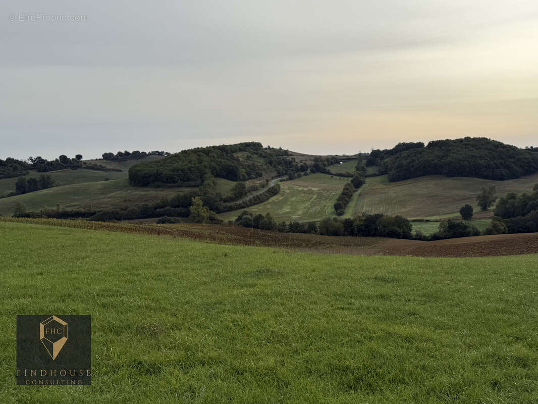 Terrain à LE FOUSSERET