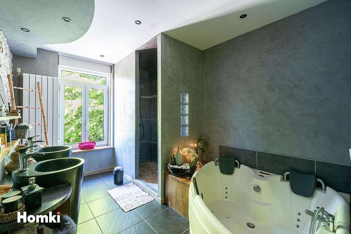 Maison/Villa T9 de 330 m2 à Saint-Martin-sur-Écaillon 59213 - photo 19