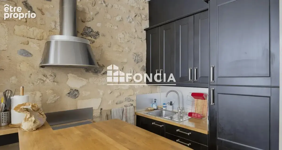 Bordeaux Centre – Appartement lumineux au calme - Libre - photo 2