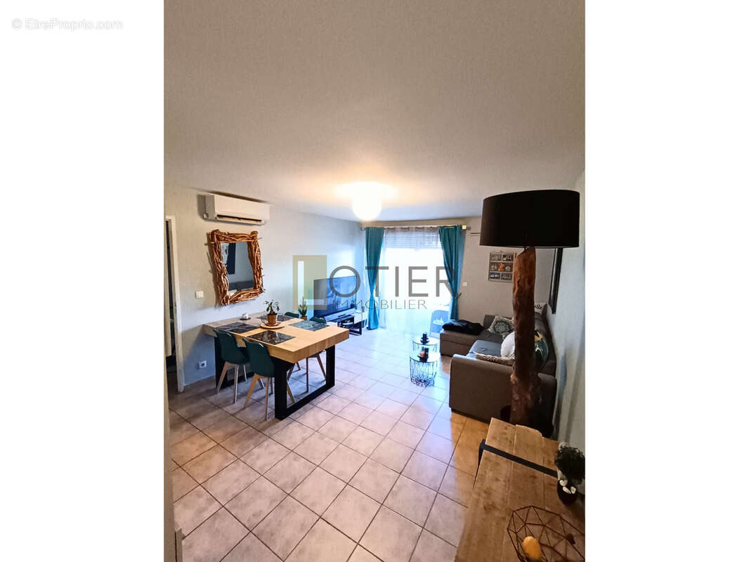 Appartement à NIMES