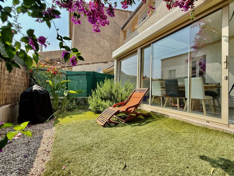 Appartement à SIX-FOURS-LES-PLAGES