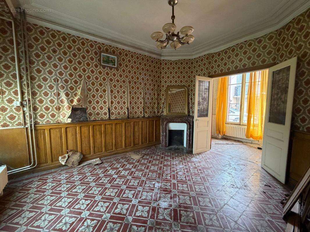 Maison à SACLAS