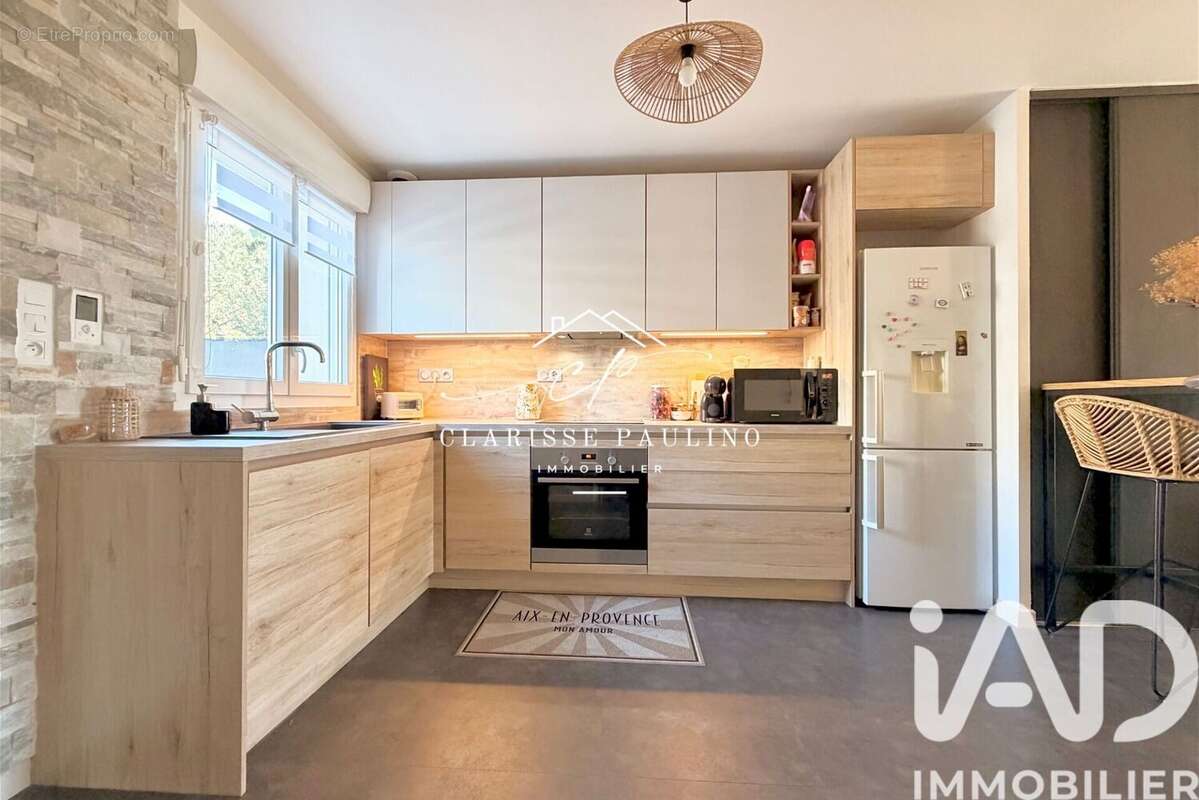 Photo 3 - Maison à MEYREUIL