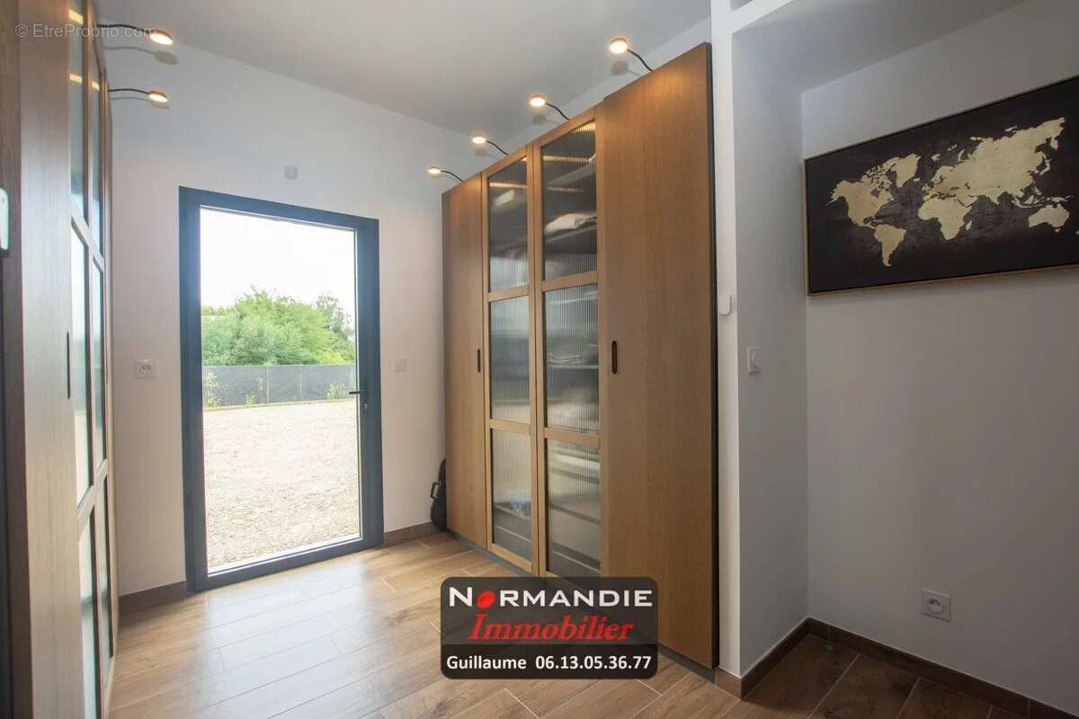 Maison à LA NEUVILLE-CHANT-D'OISEL