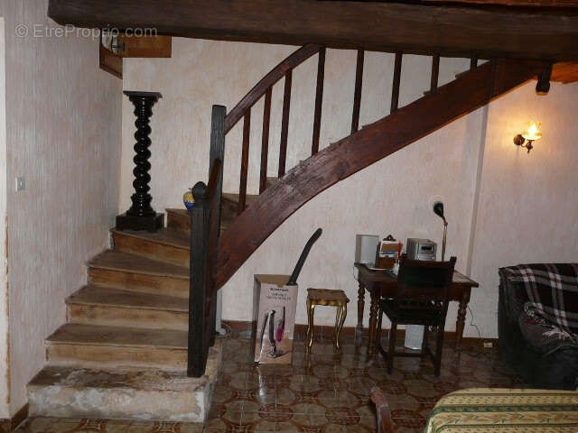 Maison dans hameau avec terrase - photo 7