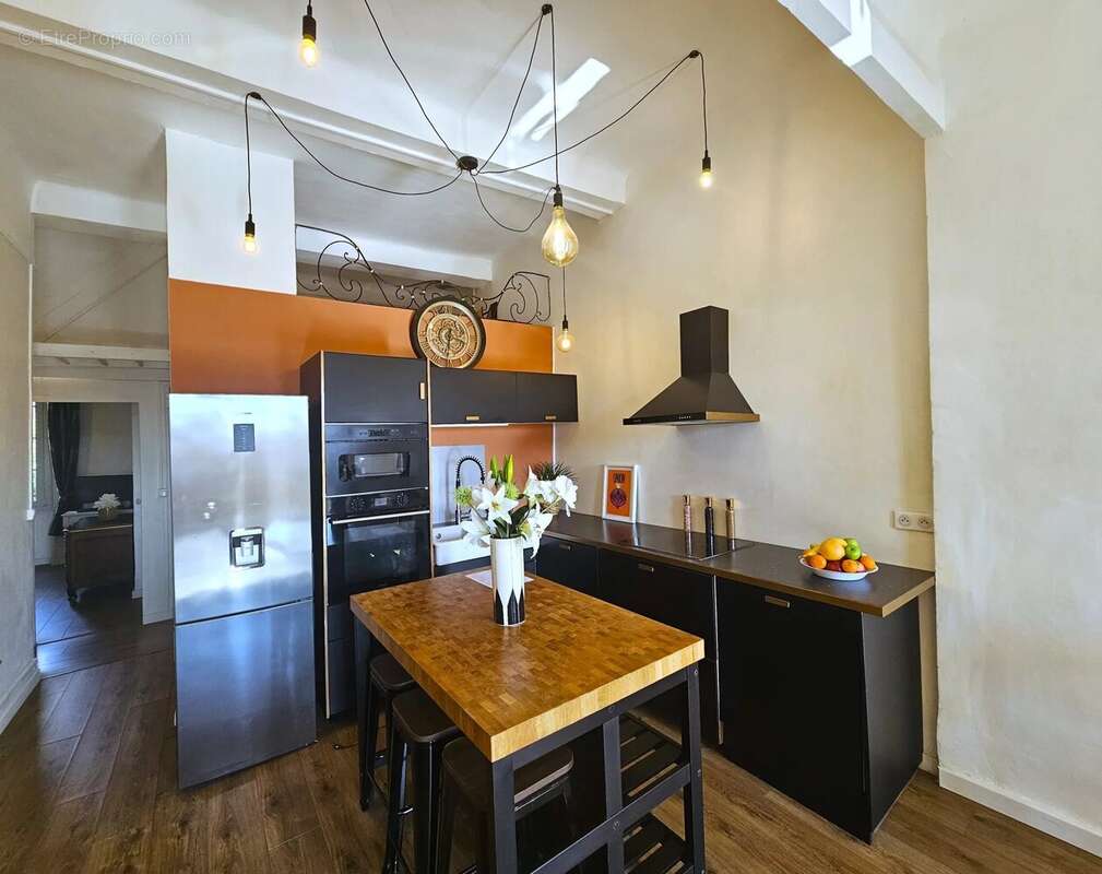 Appartement à HYERES