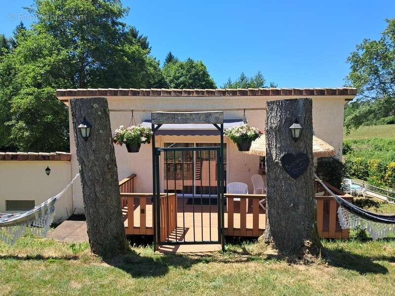 Beau camping avec maison d'habitation et 7.8ha de terrain - photo 16