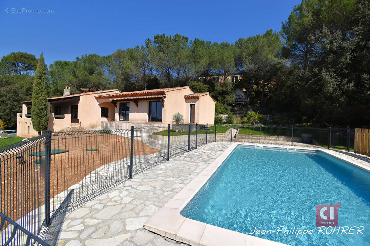 Maison à SAINTE-ANASTASIE-SUR-ISSOLE