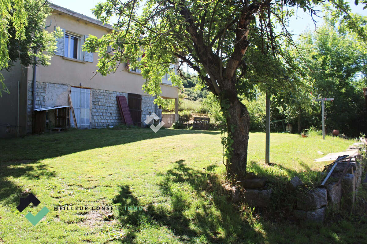 Maison 158 m² à Clumanc  - photo 6