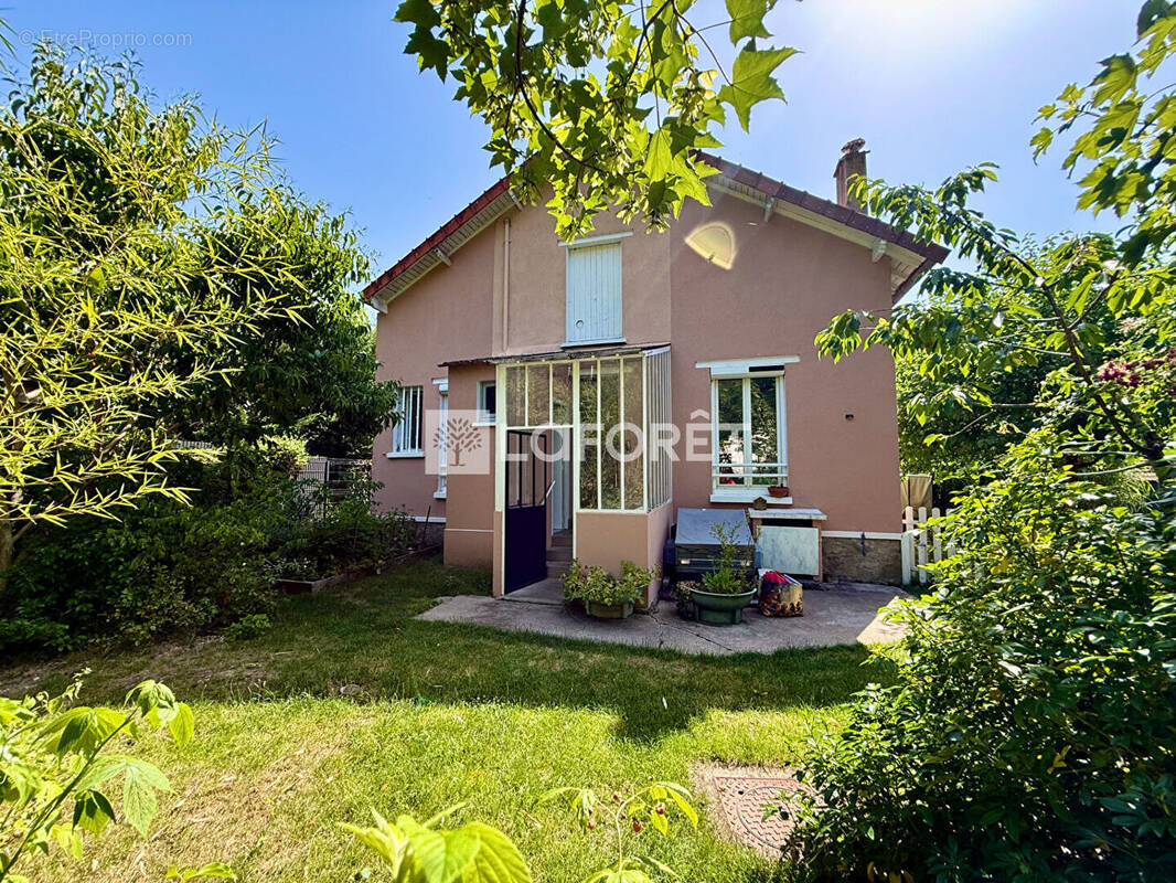 Maison à MAISSE