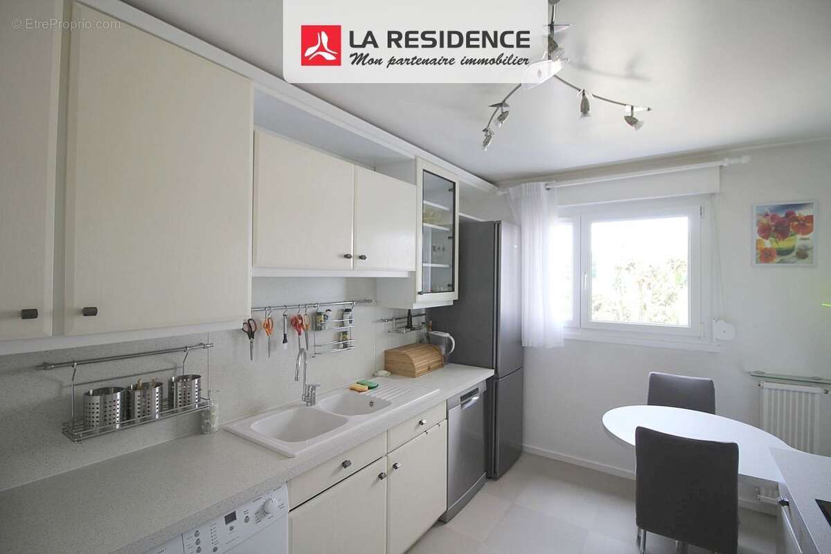 Appartement 84 m² à Sotteville-Les-Rouen  - photo 8