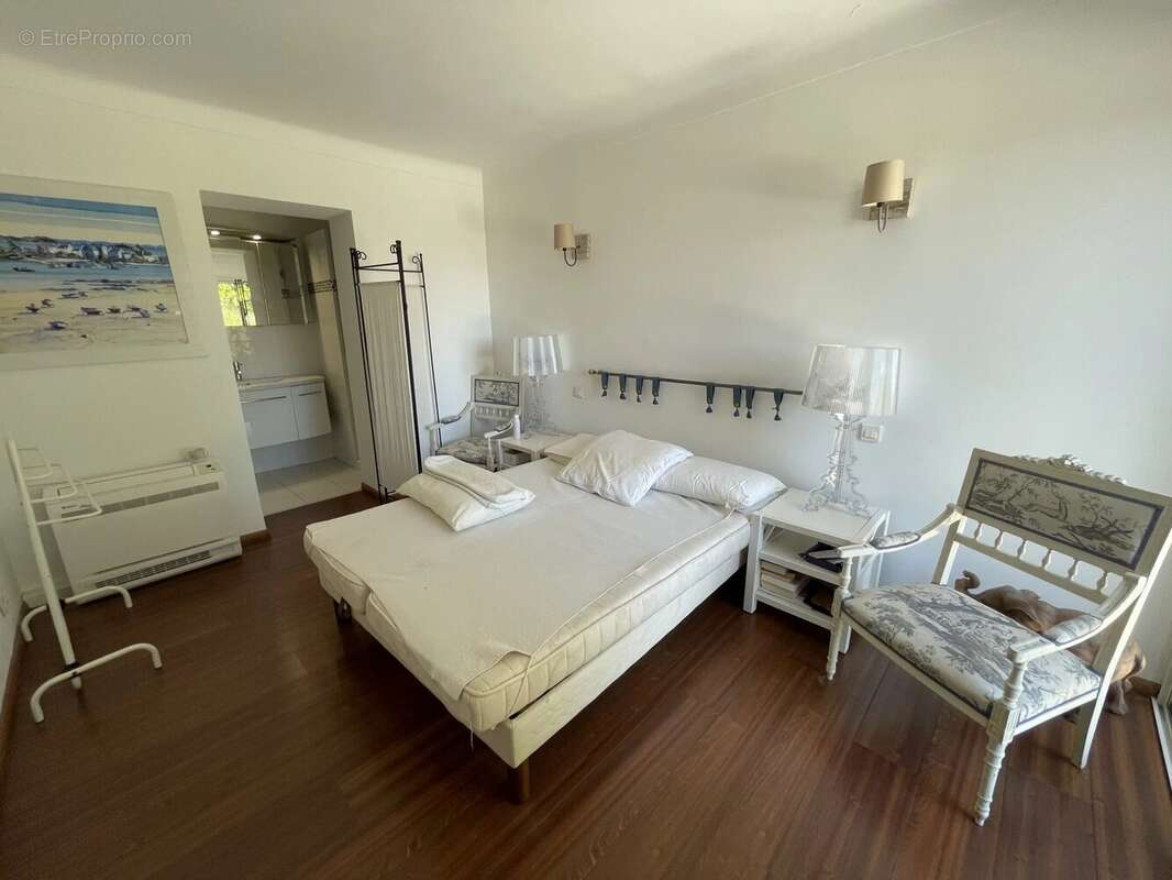 Maison à SAINT-RAPHAEL