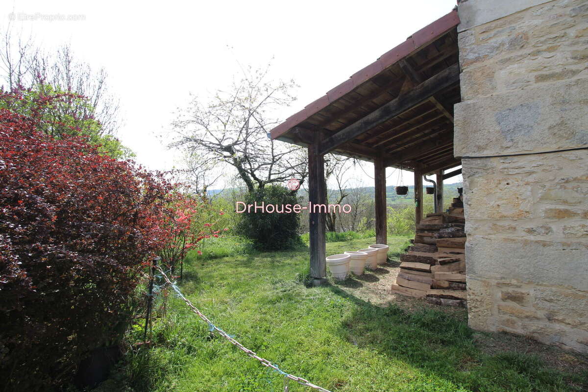 Maison 76 m² à Saint-Amour  - photo 53