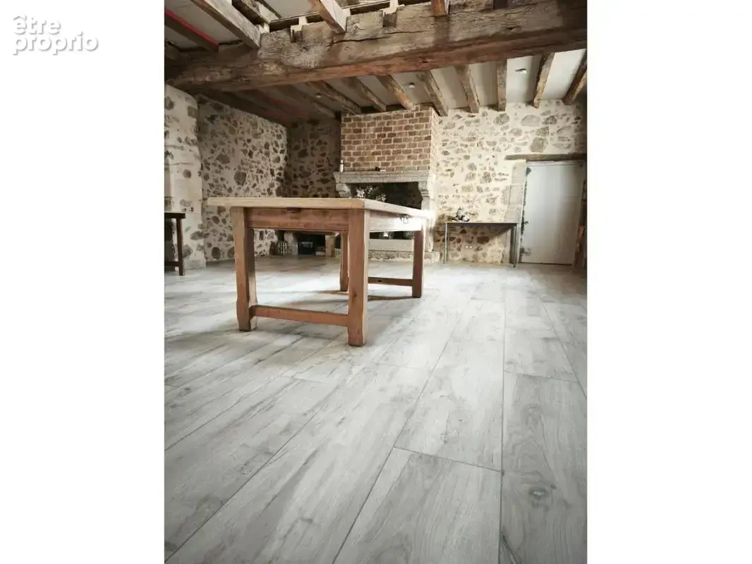 Maison 6 pièces 340 m² à vendre à Le Tallud (79200) - photo 4