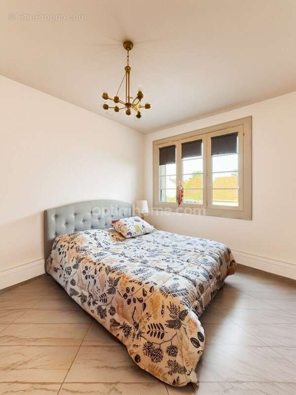 Maison à SAINT-PRIX