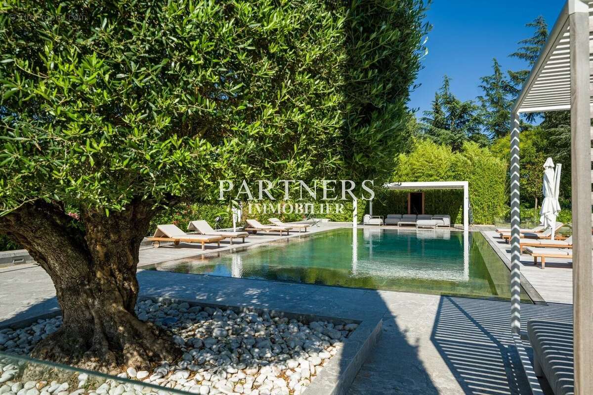 Maison à AIX-EN-PROVENCE