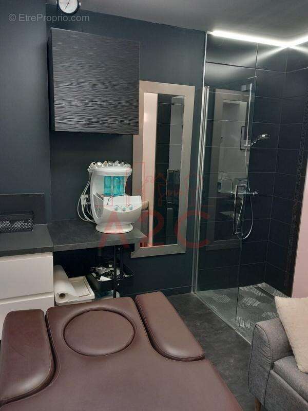 Commerce à LA TRANCHE-SUR-MER