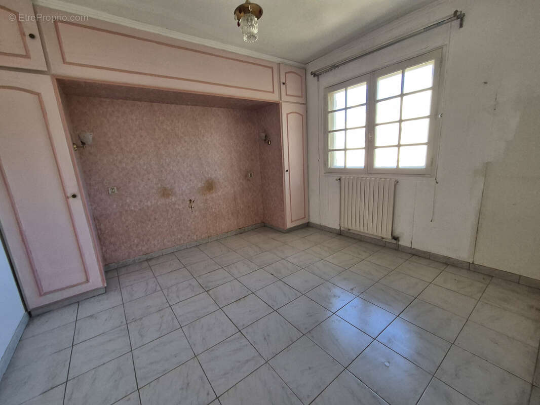 Maison à HYERES
