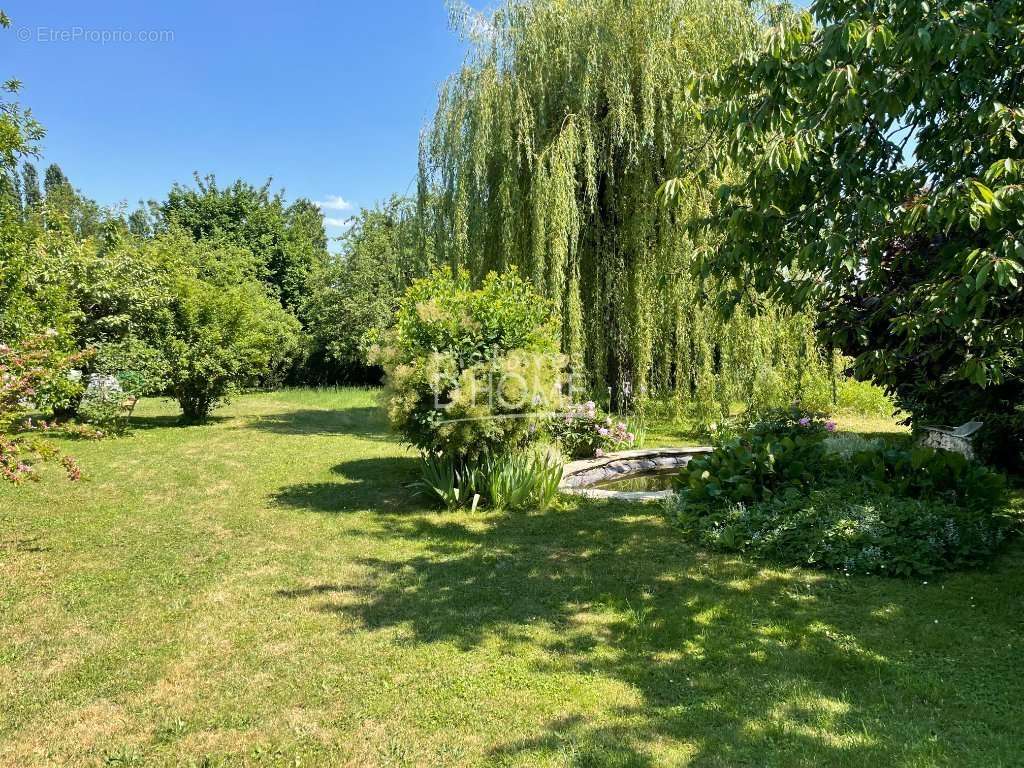 Maison à ROZAY-EN-BRIE