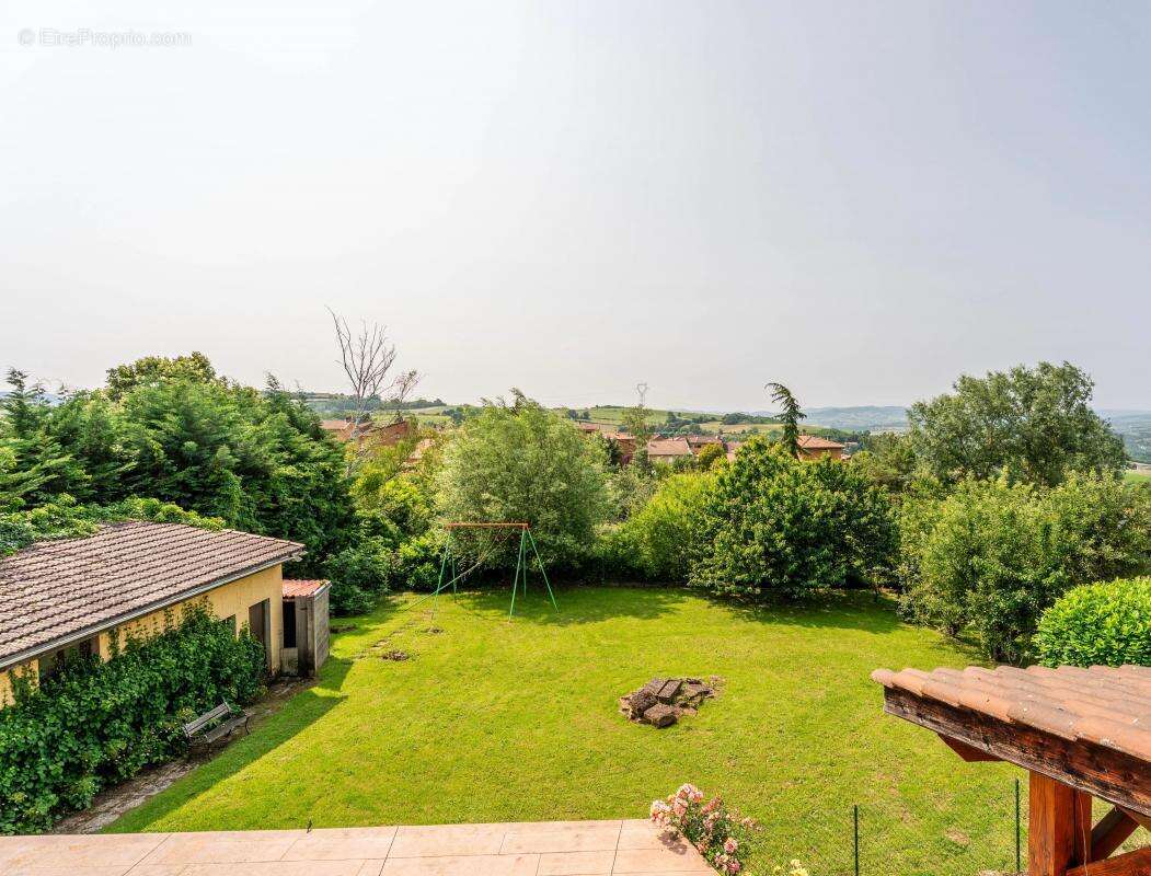 Maison à SAINT-GERMAIN-SUR-L&#039;ARBRESLE