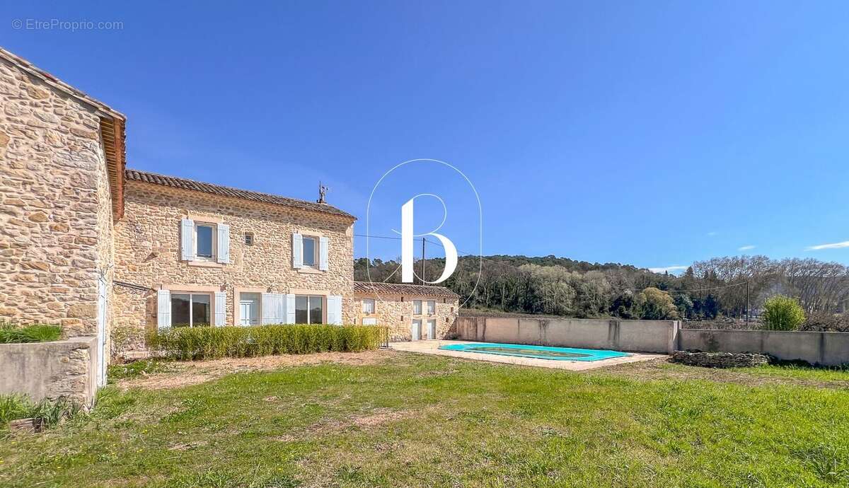 Maison à GOUDARGUES