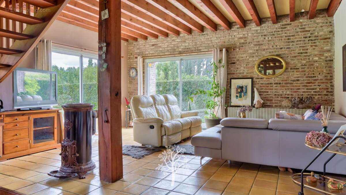 Maison 190 m² à Saint-Denis-D'aclon  - photo 290