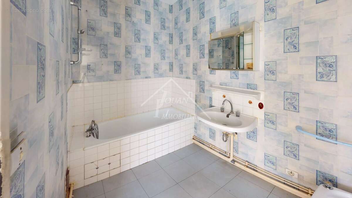 Appartement à MOULINS