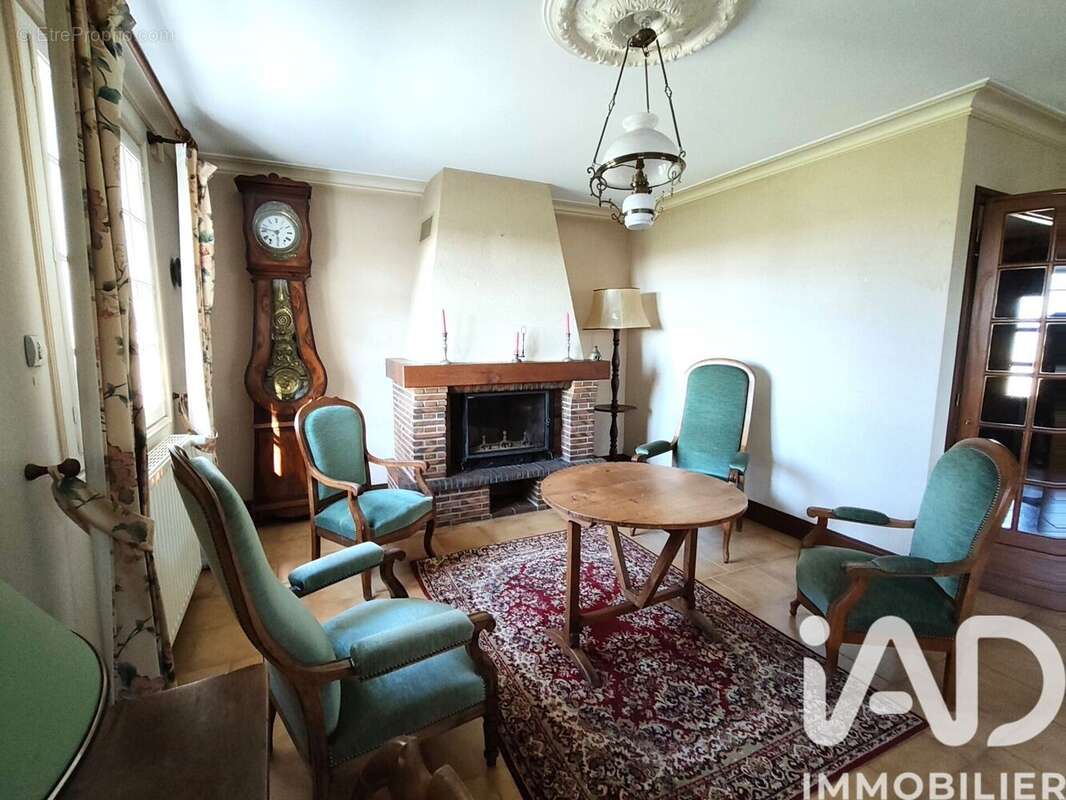 Photo 6