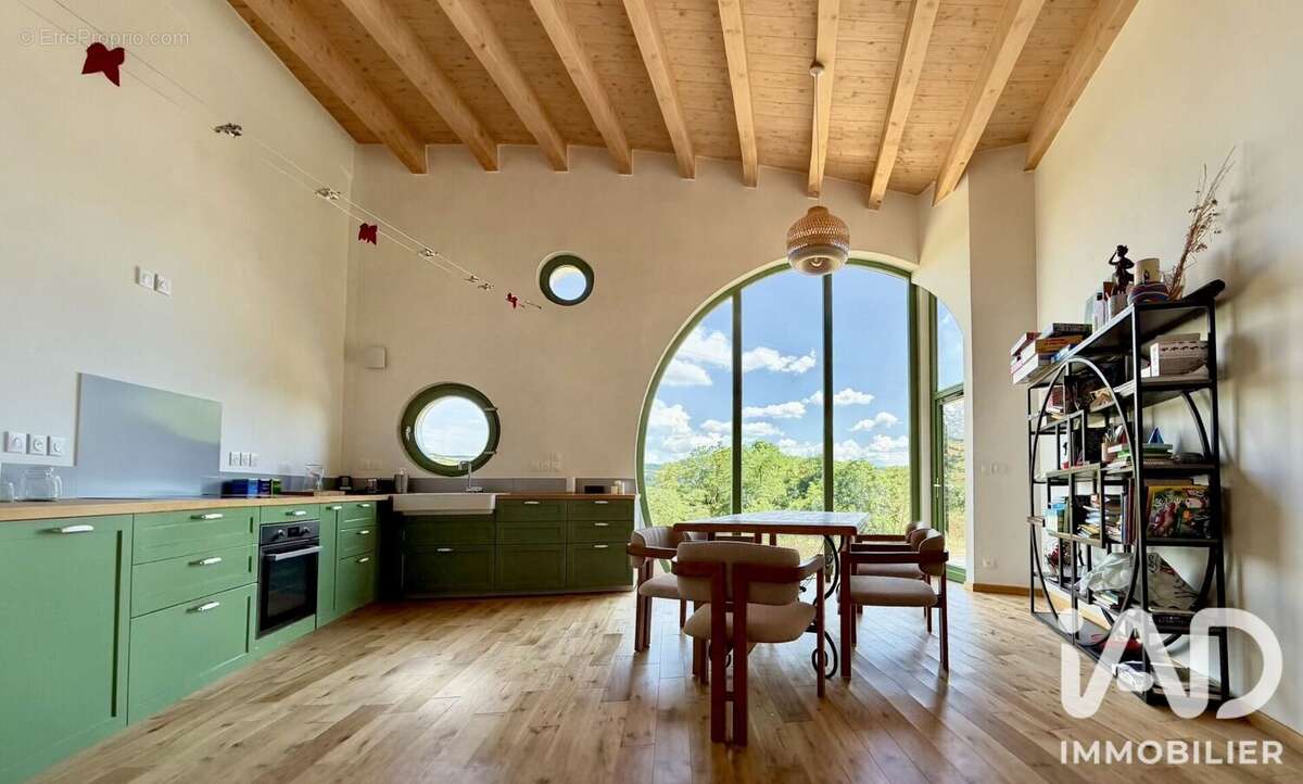 Maison 120 m² à Laussonne  - photo 3