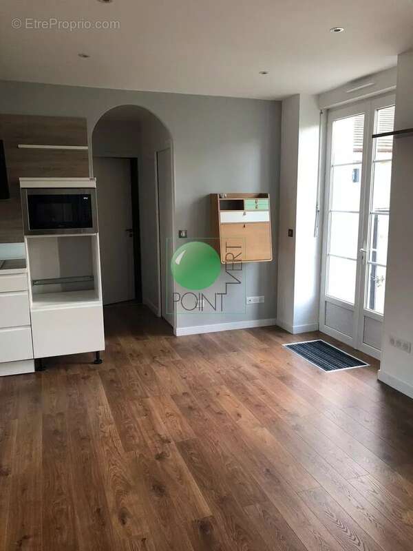 Appartement à CERNY
