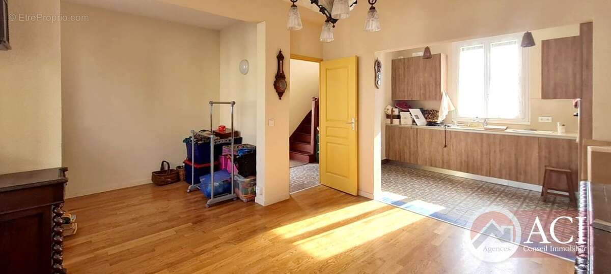 59288614c.jpg - Maison à MONTMAGNY