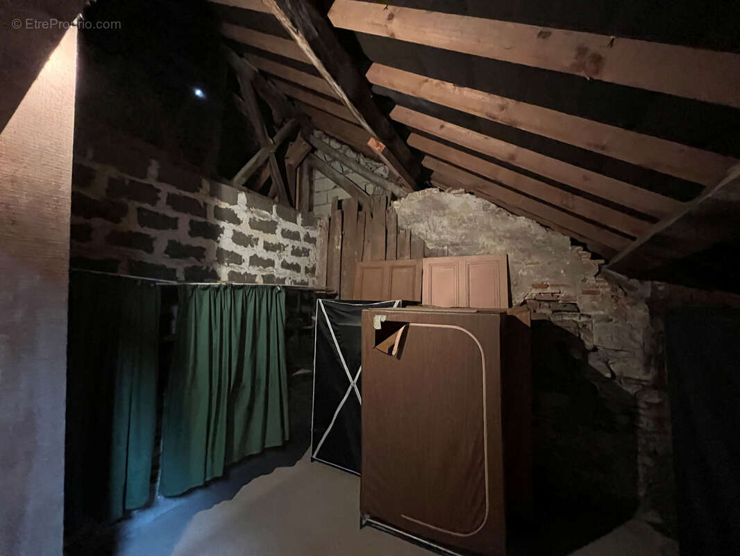 Maison à CUISEAUX