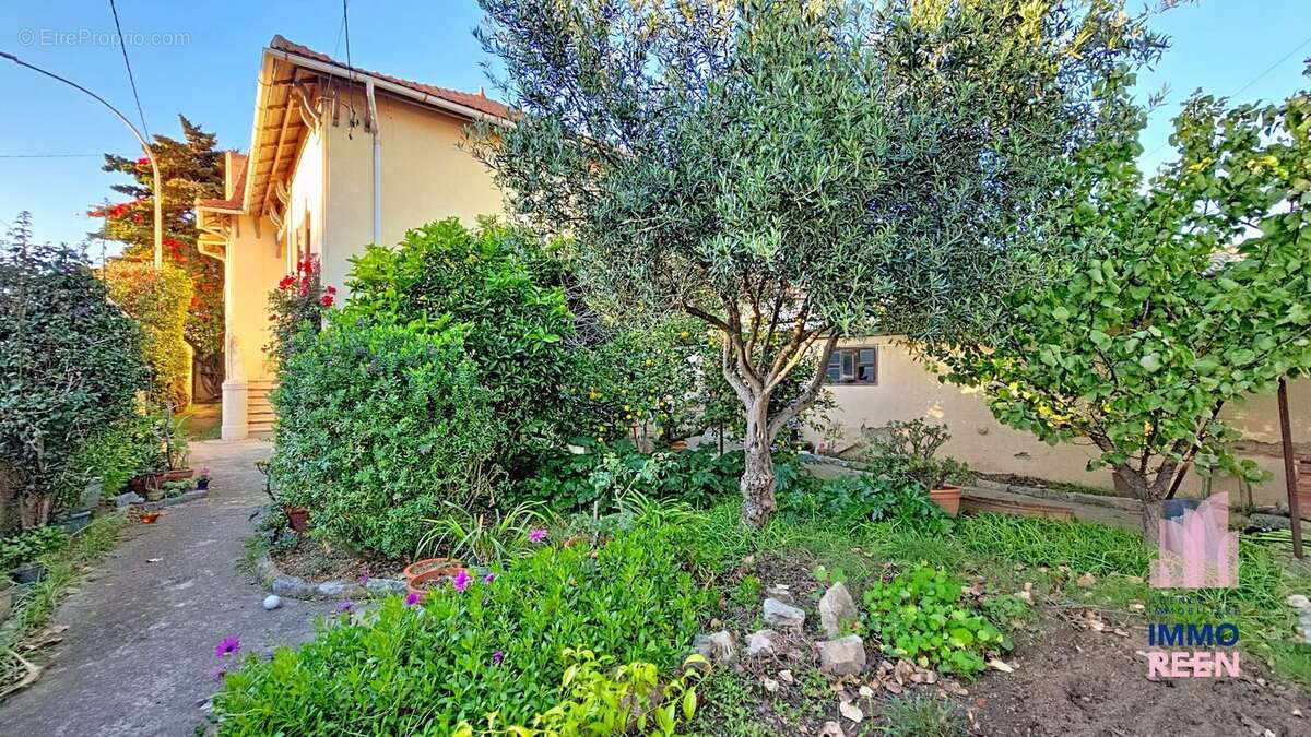 Maison à LA SEYNE-SUR-MER