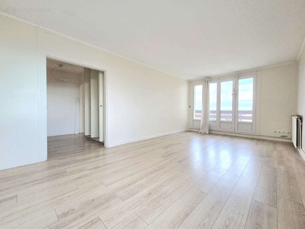 Appartement Pontoise 4 pièce(s) 89 m2 - photo 5