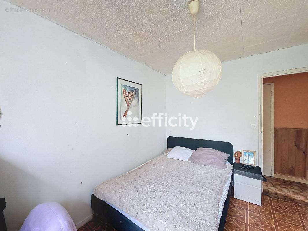 Maison 98 m² à Saint-Chamond  - photo 6